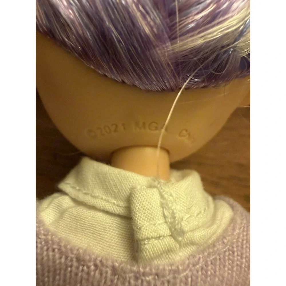 MGA Entertainment Amaya Raine‎ Rainbow Fashion Doll
